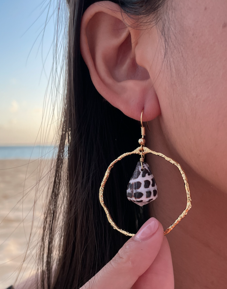 ◎reinheart◎ Shell piercing earring Amazon.com: INLOLLY Shell Earrings Vintage Shell Earrings